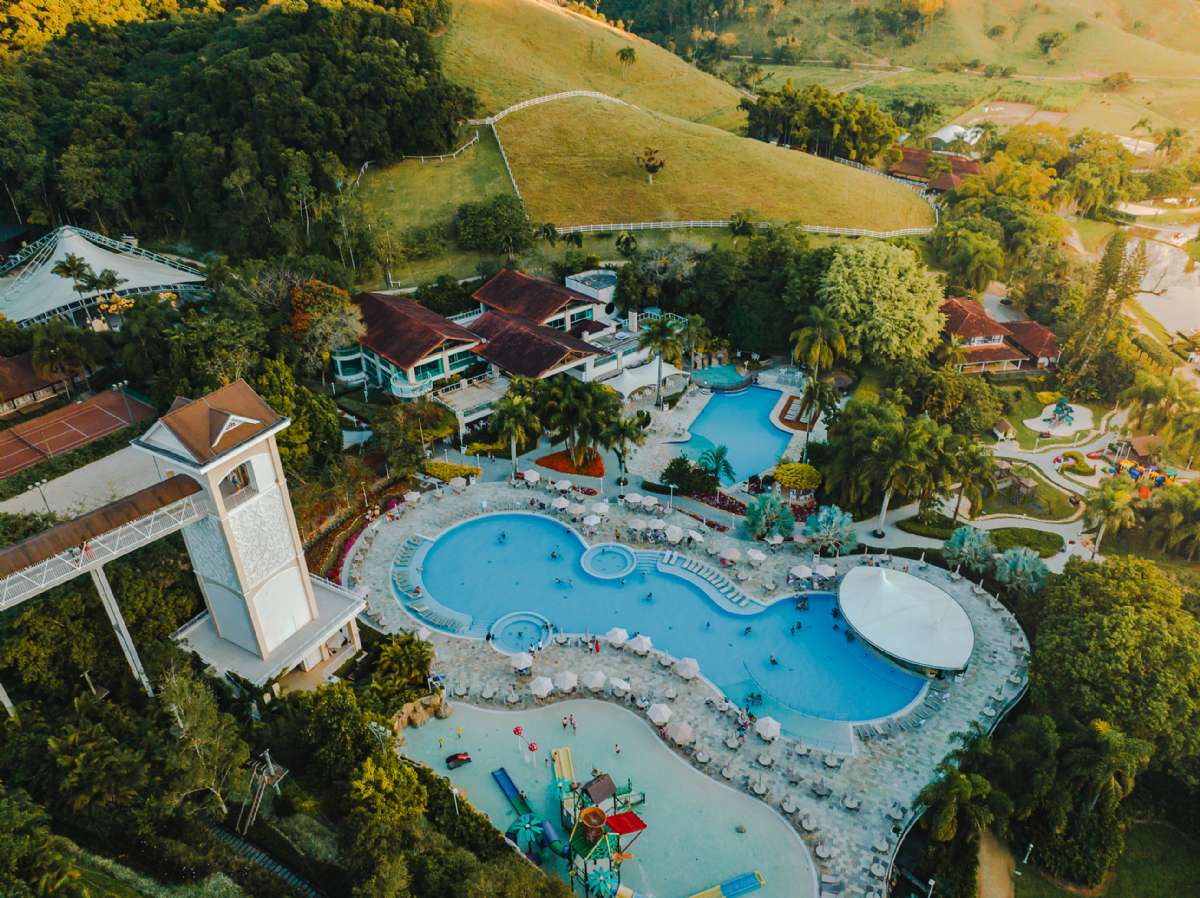 FAZZENDA PARK RESORT VERÃO